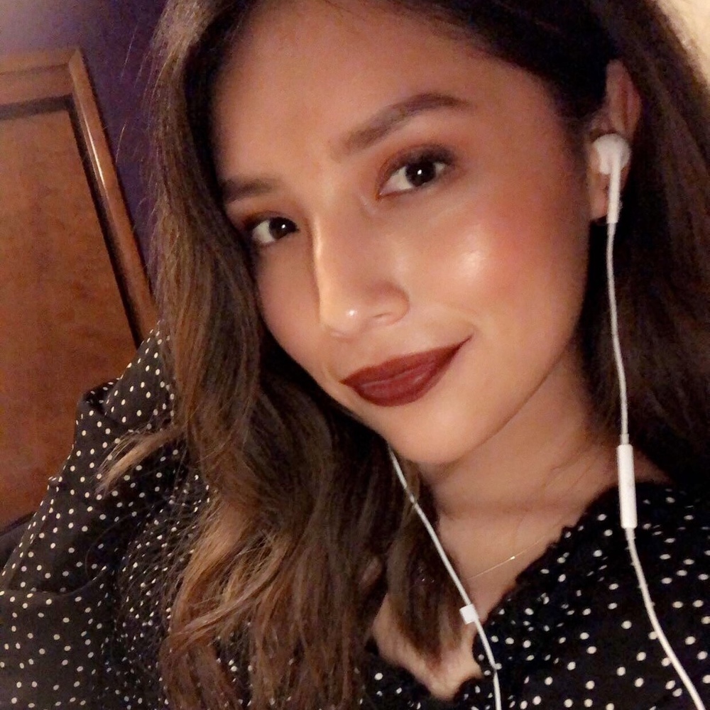 Meet your Posher, Jazmin